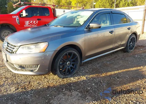 2015 Volkswagen Passat 2.0L Tdi Se z USA, uszkodzony, nr VIN 1VWBV7A32FC058319